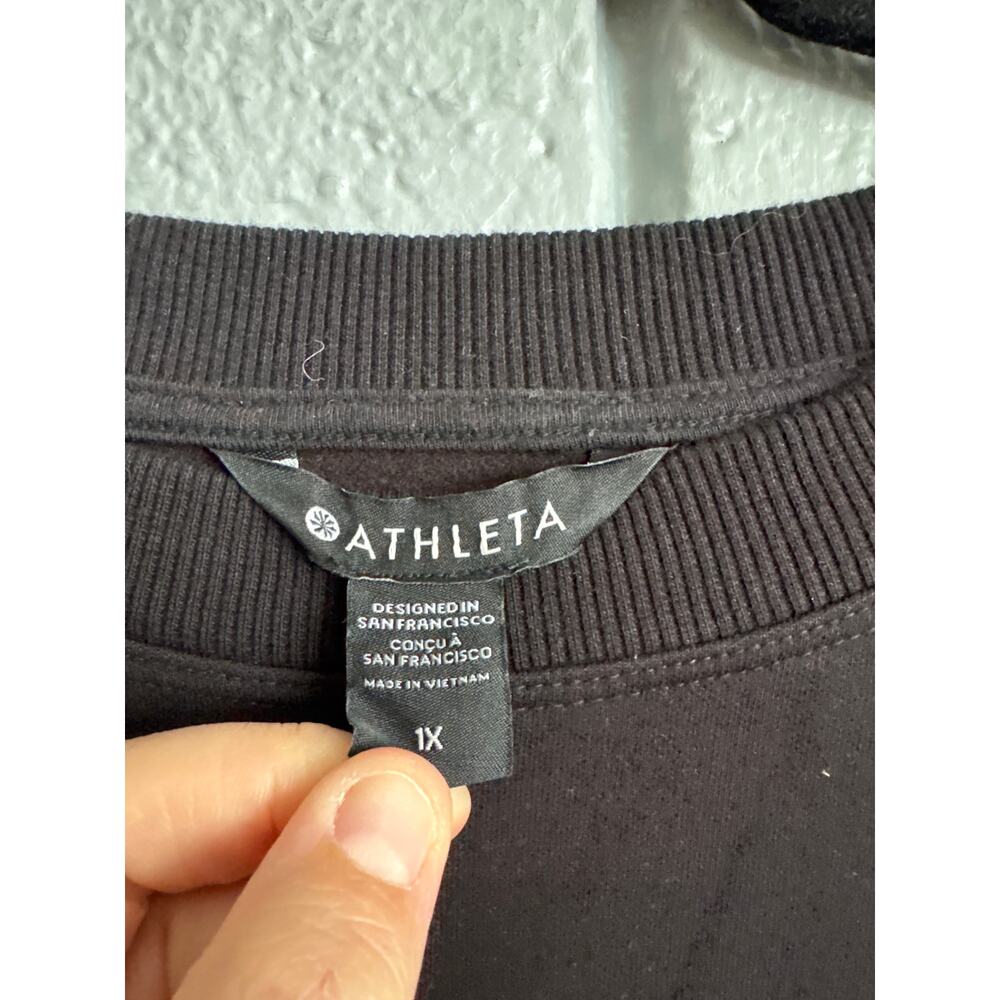 Women's Athleta Triumph Hybrid Crewneck Sweatshirt size 1X in Black - Picture 3 of 4